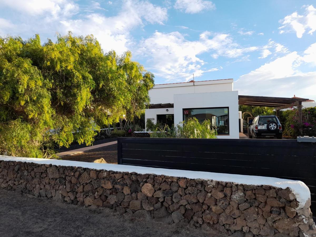 Surfwhitehouse Villa Lajares Exterior photo